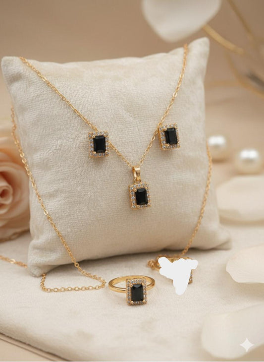 Classic Noir Locket Set with Ring